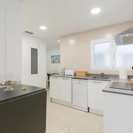 Plaza Ayuntamiento Apartment Alicante