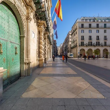 Apartment Plaza Ayuntamiento Alicante